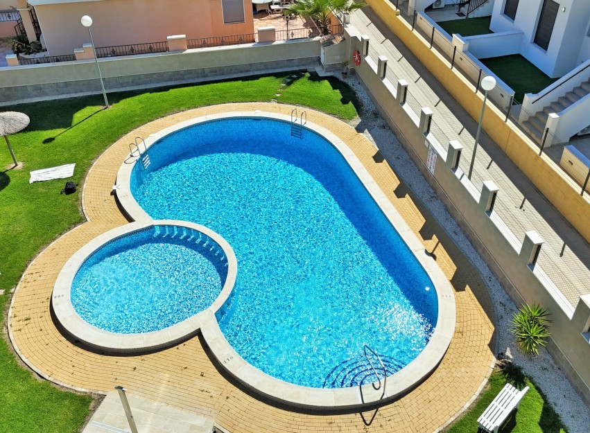 Revente - Maison de ville - Villamartín