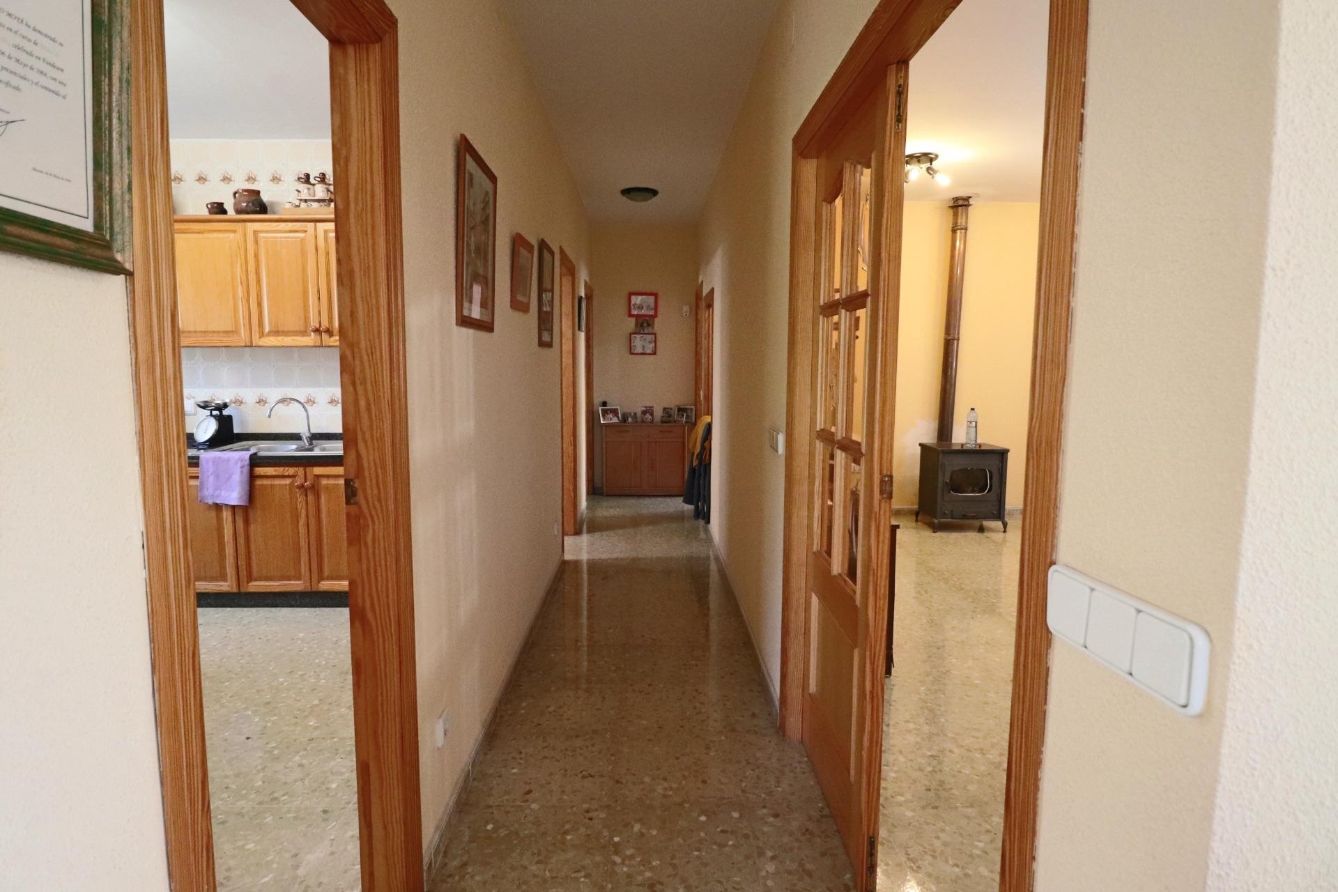 Revente - Villa - Benidorm - Juzgados