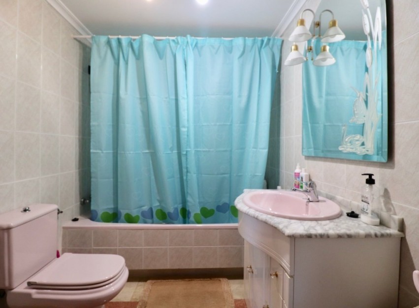 Revente - Villa - Benidorm - Rincón de Loix