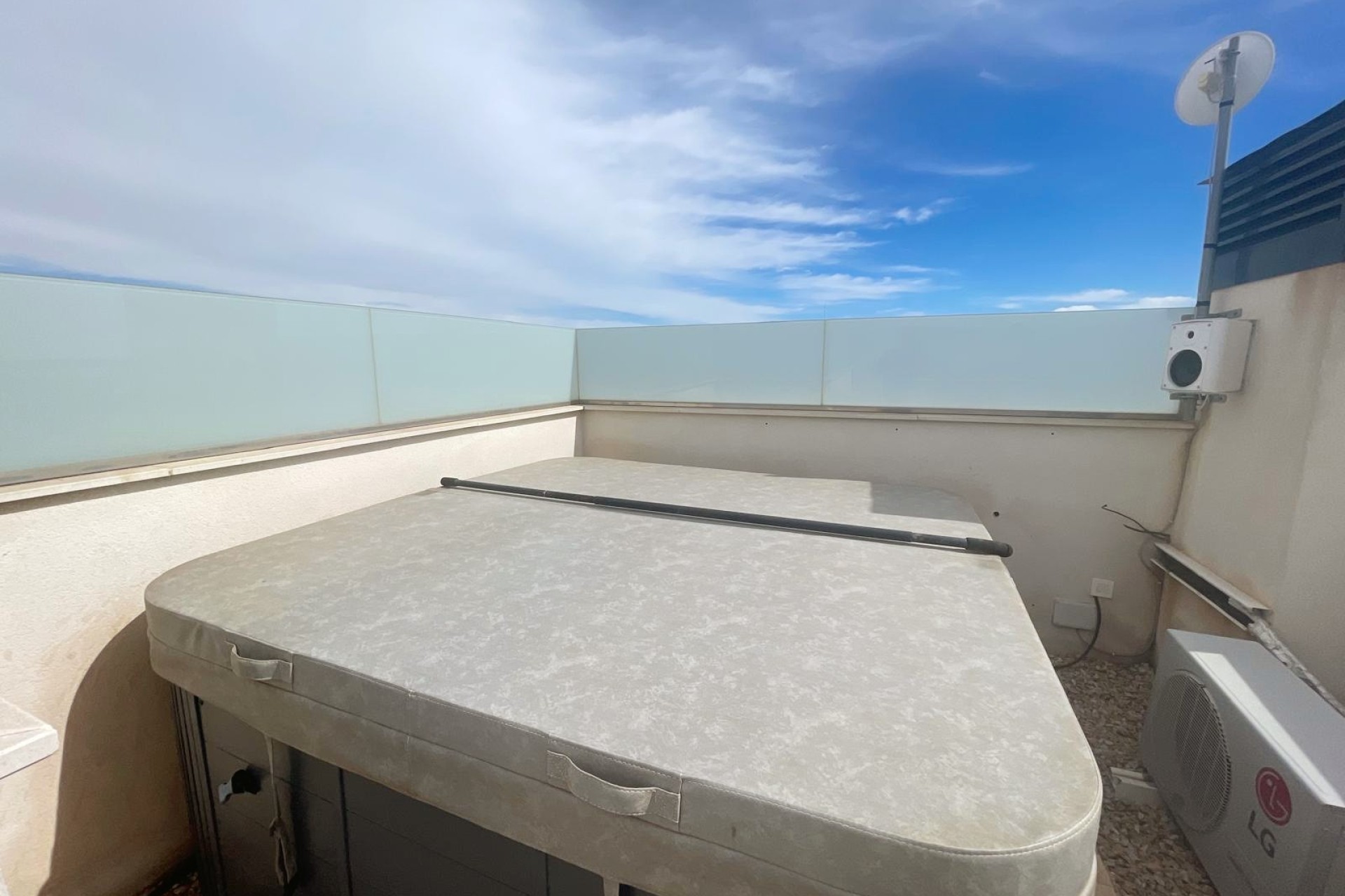 Revente - Villa - Ciudad Quesada - Pueblo Bravo