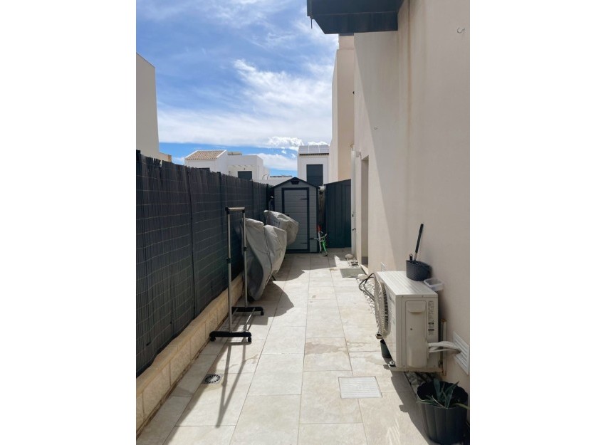 Revente - Villa - Ciudad Quesada - Pueblo Bravo