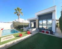 Revente - Villa - Ciudad Quesada - Pueblo Bravo