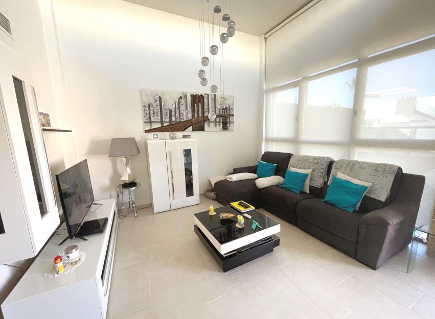 Revente - Villa - Ciudad Quesada - Pueblo Bravo