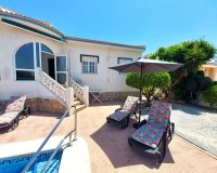 Revente - Villa - Ciudad Quesada - Pueblo Bravo