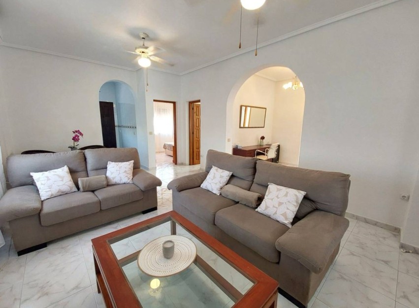 Revente - Villa - Ciudad Quesada - Pueblo Bravo