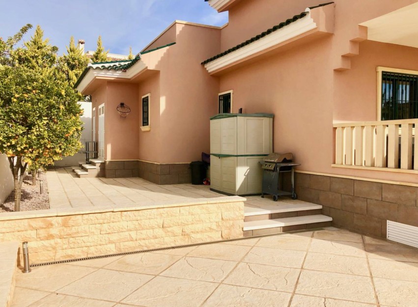 Revente - Villa - Ciudad Quesada