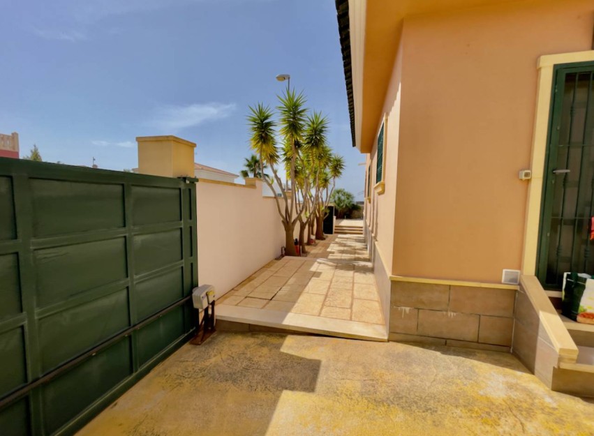 Revente - Villa - Ciudad Quesada