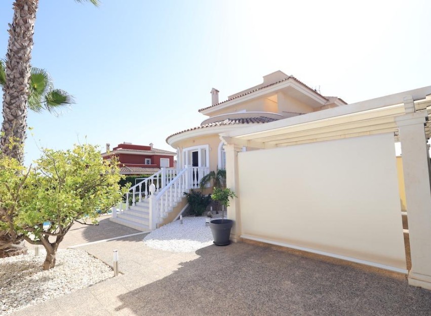 Revente - Villa - Ciudad Quesada