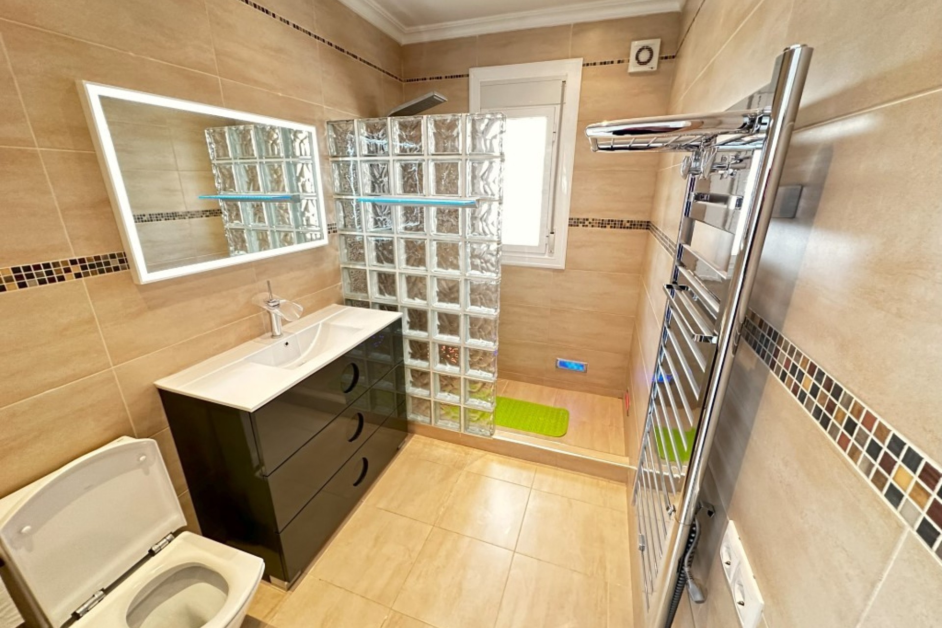 Revente - Villa - Ciudad Quesada