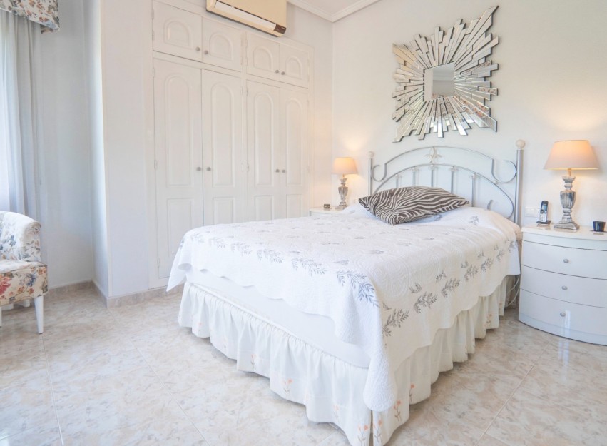 Revente - Villa - Ciudad Quesada