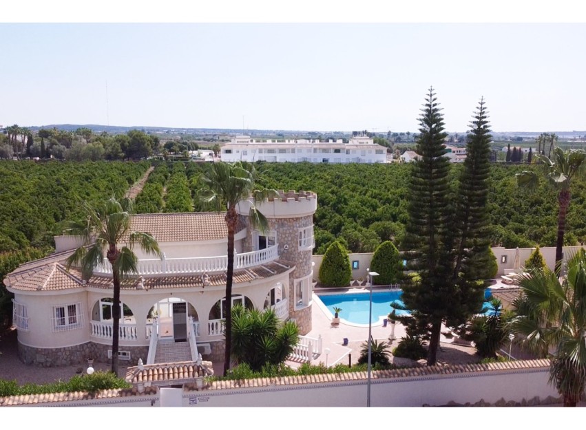 Revente - Villa - Ciudad Quesada