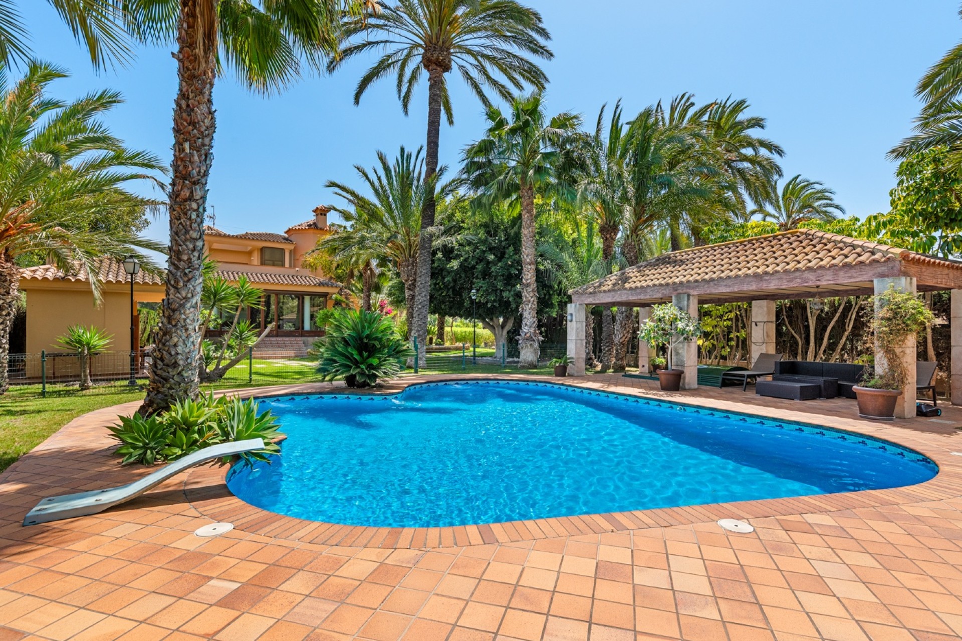 Revente - Villa - Elche
