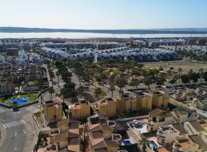 Revente - Villa - Guardamar del Segura - El Raso