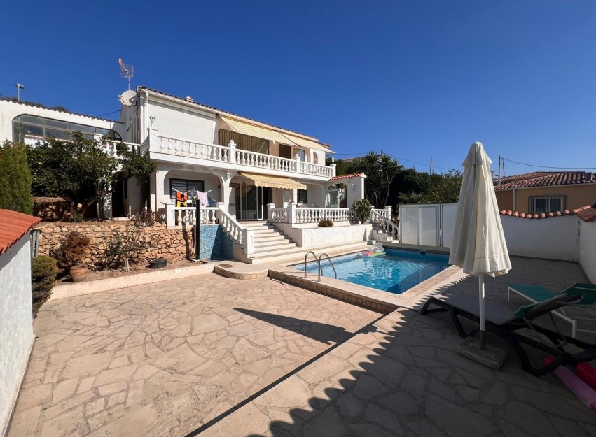 Revente - Villa - La Nucía - Monte Bello