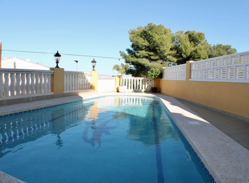 Revente - Villa - La Nucía - Urbanizaciones