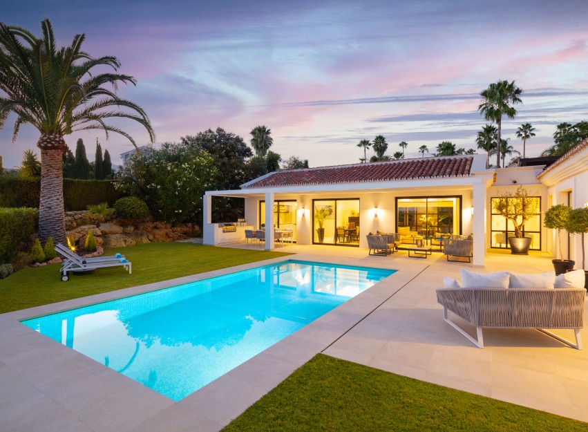 Revente - Villa - Marbella - Nueva Andalucía