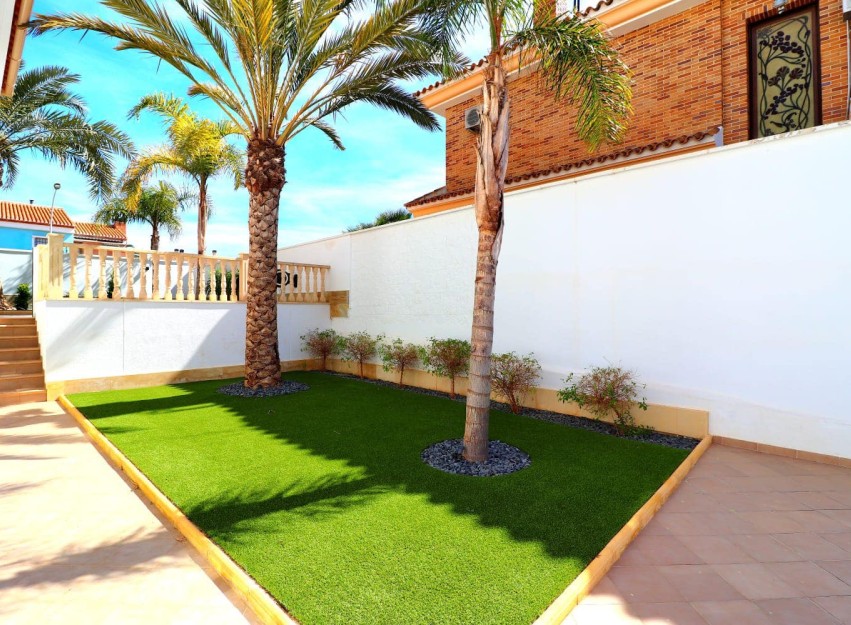 Revente - Villa - Orihuela Costa - Campoamor