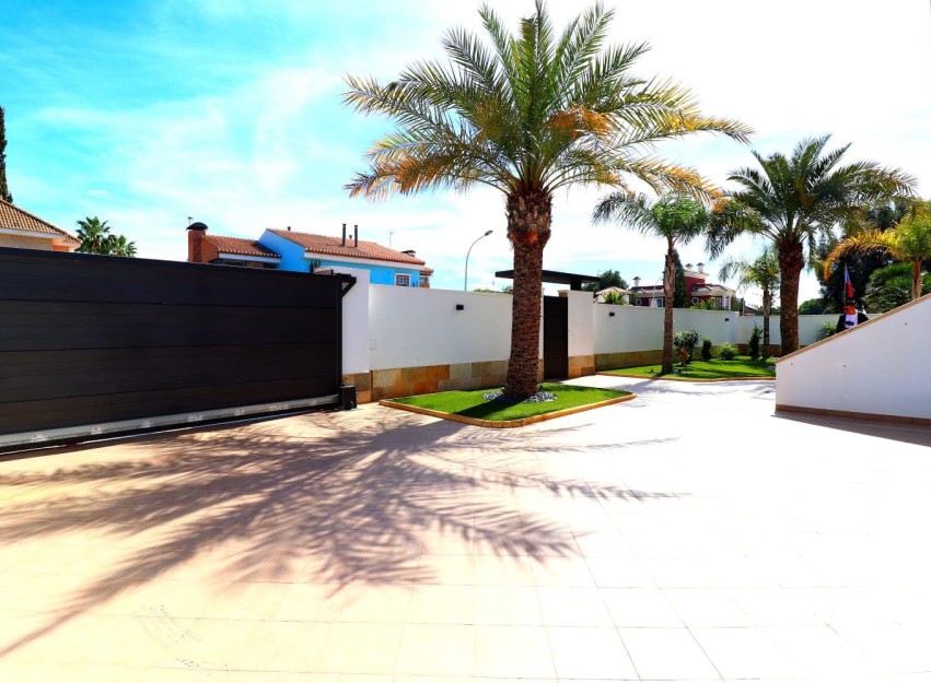 Revente - Villa - Orihuela Costa - Campoamor