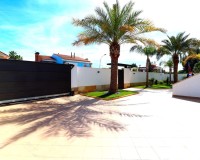 Revente - Villa - Orihuela Costa - Campoamor