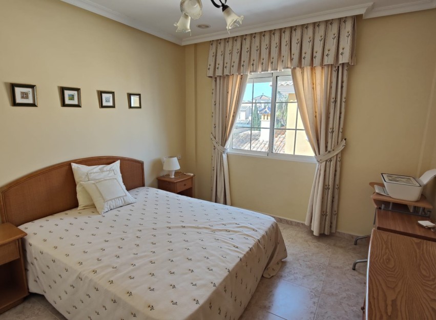 Revente - Villa - Orihuela Costa - La Zenia
