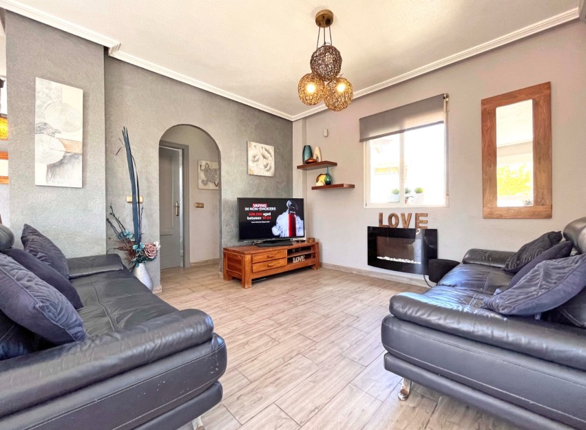 Revente - Villa - Orihuela Costa - La Zenia