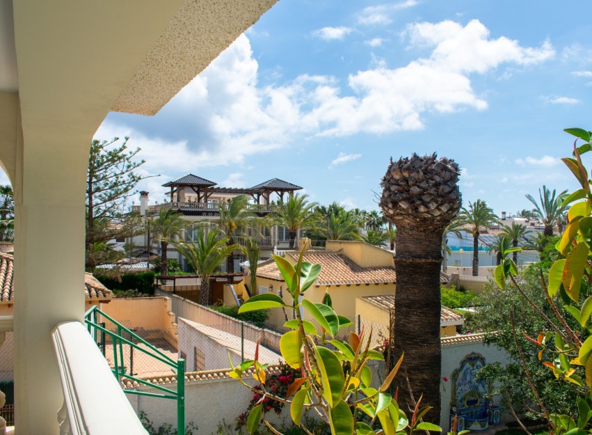 Revente - Villa - Orihuela Costa - MUY CERCA DE LA PLAYA