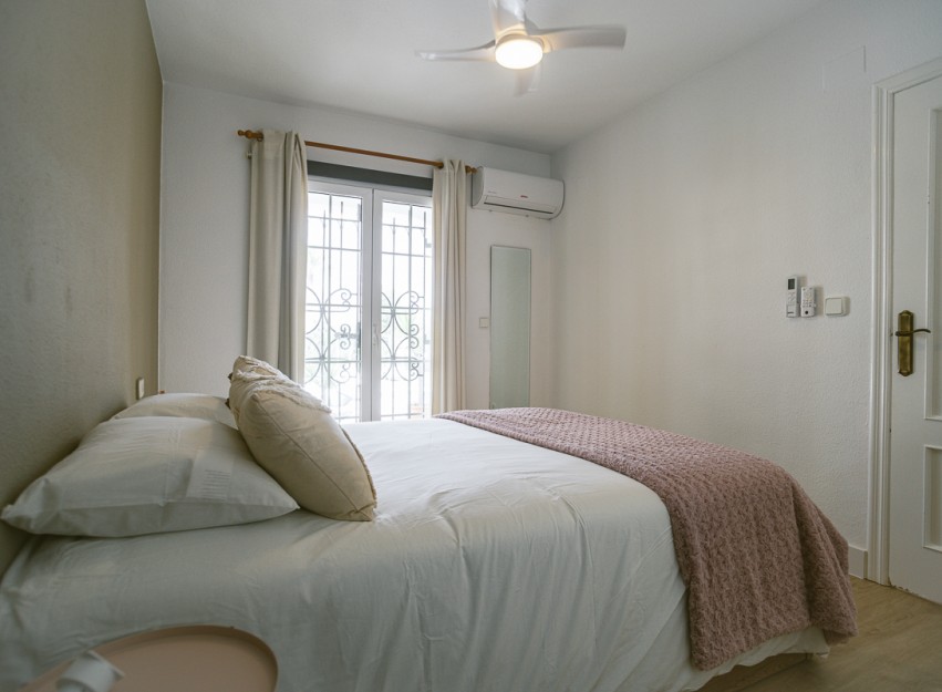 Revente - Villa - Orihuela Costa - Villamartín