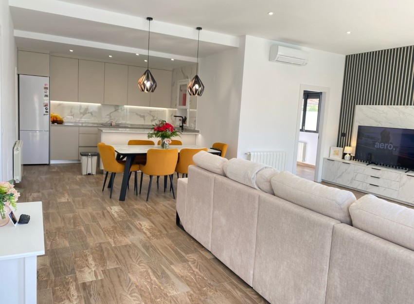 Revente - Villa - Orihuela Costa - Villamartín