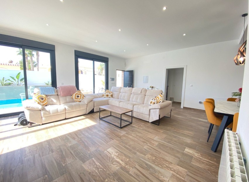 Revente - Villa - Orihuela Costa - Villamartín