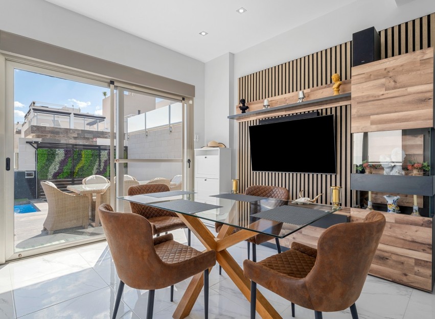 Revente - Villa - Orihuela Costa - Villamartín