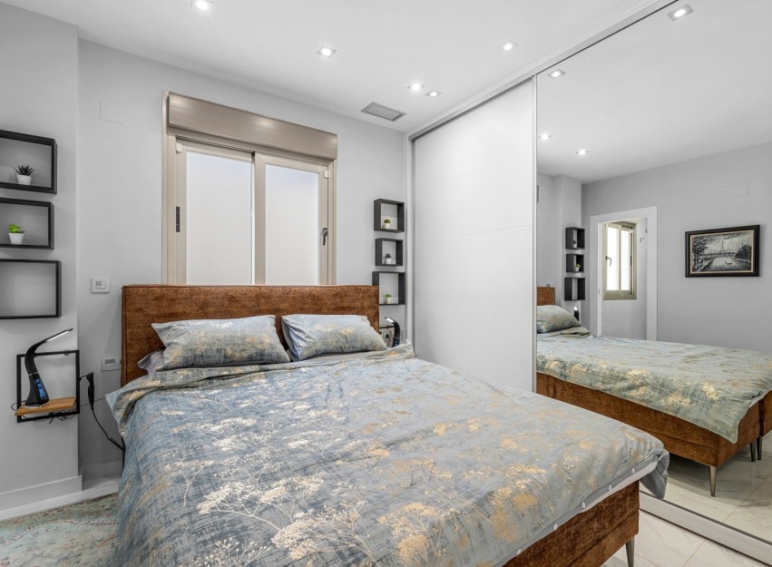 Revente - Villa - Orihuela Costa - Villamartín