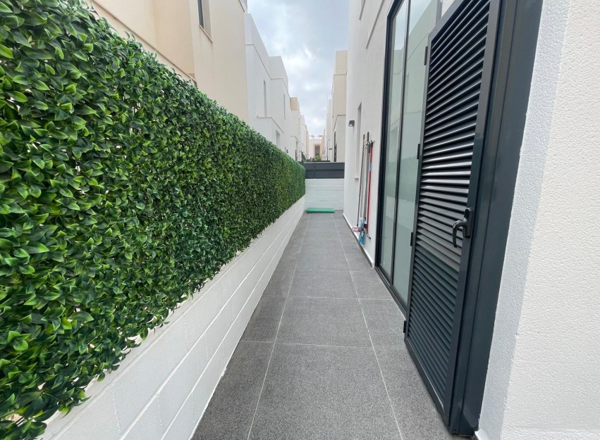 Revente - Villa - Orihuela Costa - Villamartín