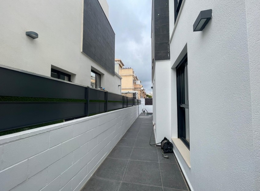 Revente - Villa - Orihuela Costa - Villamartín