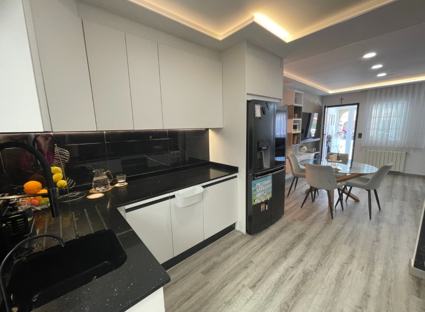 Revente - Villa - Orihuela Costa - Villamartín
