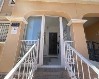 Revente - Villa - Orihuela Costa - Villamartín