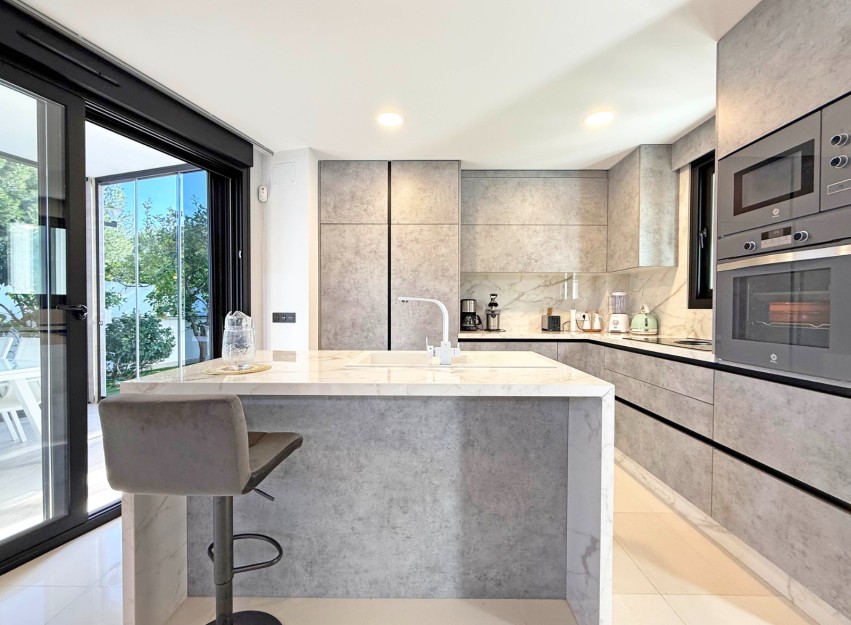 Revente - Villa - Orihuela Costa - Villamartín