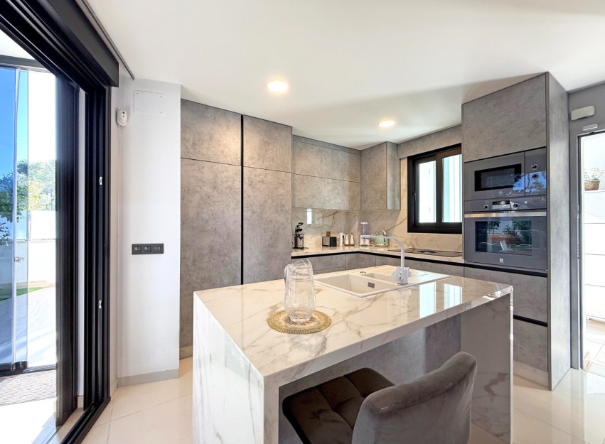Revente - Villa - Orihuela Costa - Villamartín