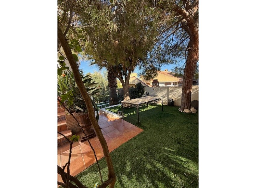 Revente - Villa - Orihuela Costa
