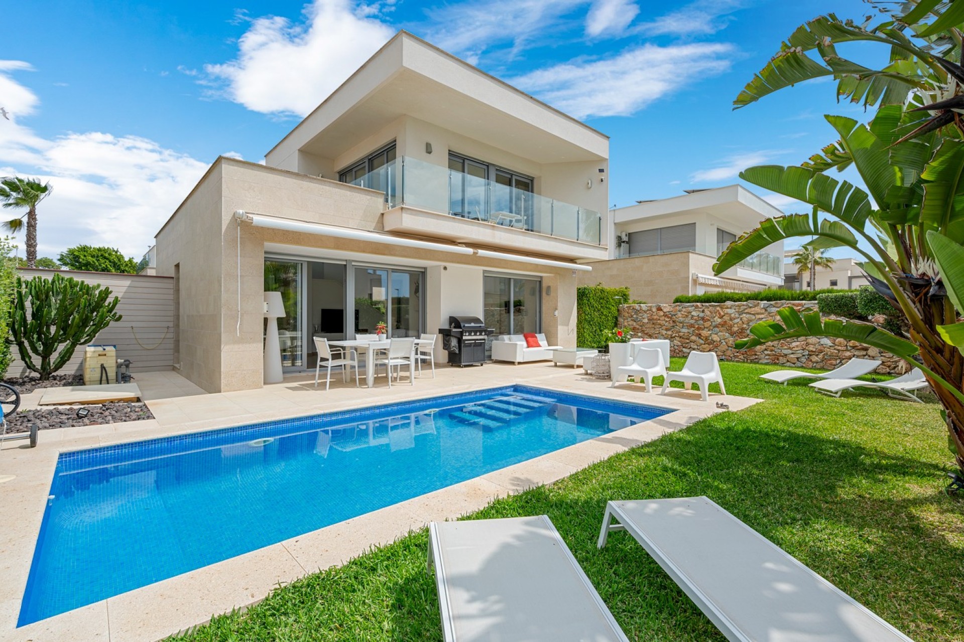 Revente - Villa - Orihuela - Vistabella