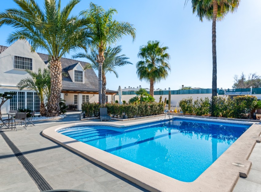 Revente - Villa - San Juan - Frank Espinós