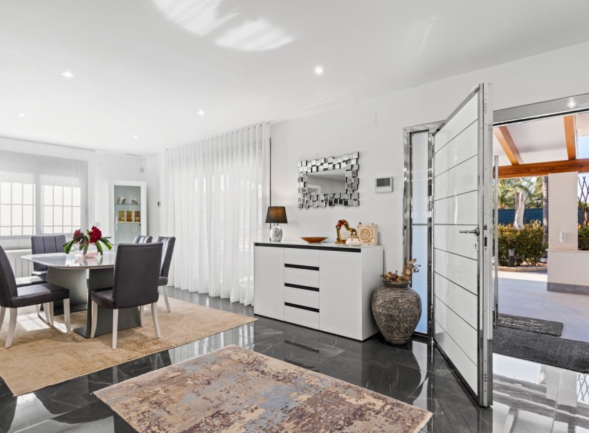 Revente - Villa - San Juan - Frank Espinós