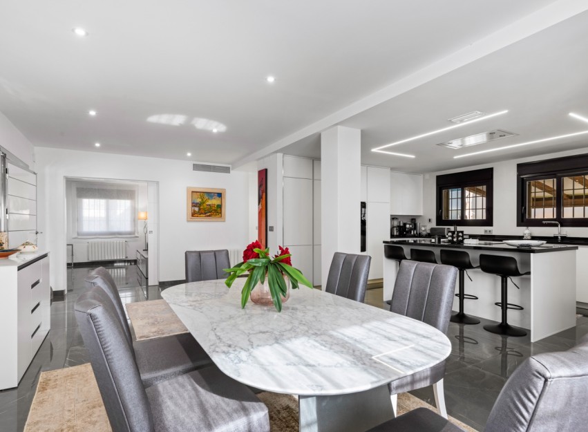 Revente - Villa - San Juan - Frank Espinós