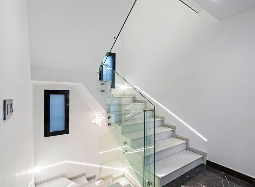 Revente - Villa - San Juan - Frank Espinós