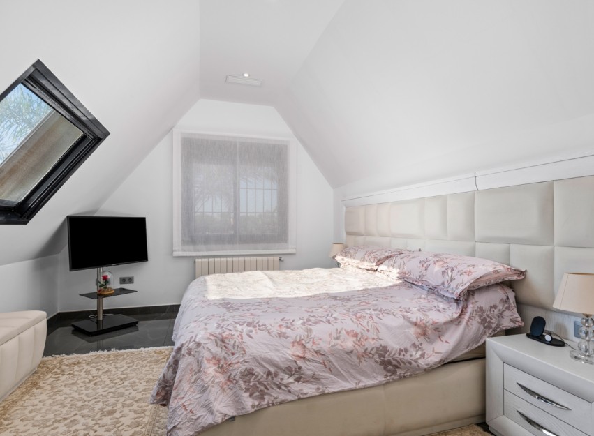 Revente - Villa - San Juan - Frank Espinós