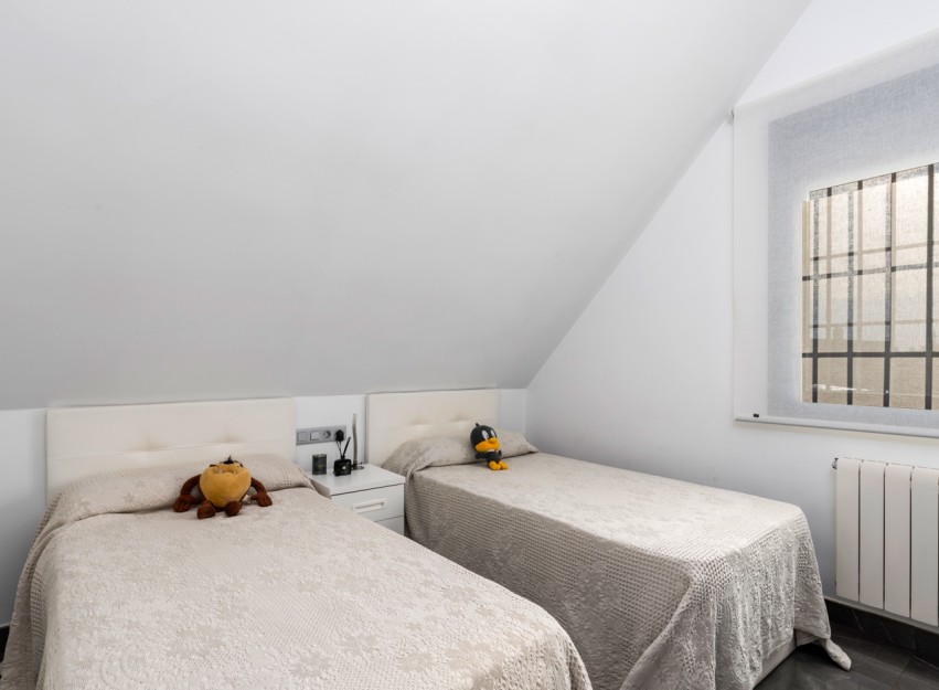 Revente - Villa - San Juan - Frank Espinós