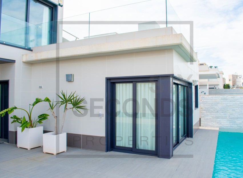 Revente - Villa - San Miguel de Salinas - Urbanizaciones