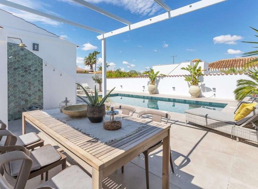 Revente - Villa / Semi-detached Villa - Torrevieja - Torreta Florida