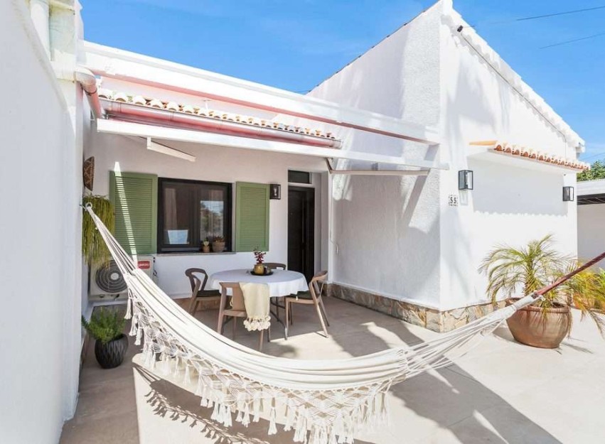 Revente - Villa / Semi-detached Villa - Torrevieja - Torreta Florida