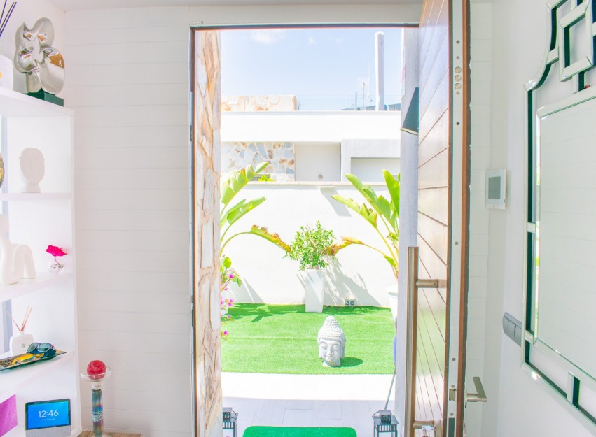 Revente - Villa - Torrevieja - El Chaparral