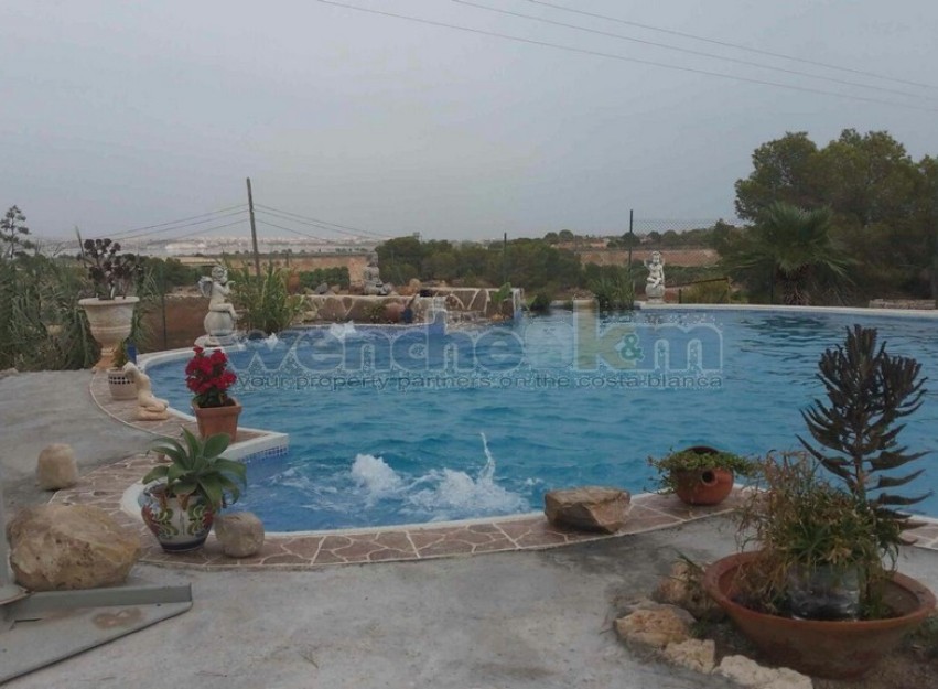 Revente - Villa - Torrevieja - Los Balcones